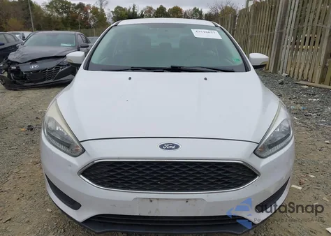 2015 Ford Focus Se z USA, uszkodzony, nr VIN 1FADP3K23FL351219
